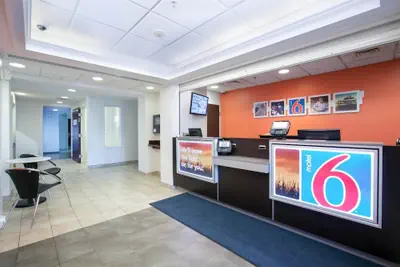Photo 2 - Motel 6 Brooklyn Center, MN - Minneapolis