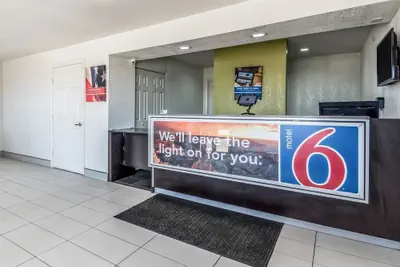 Photo 4 - Motel 6 Fort Worth, TX - North