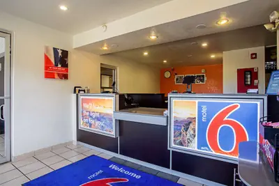 Photo 3 - Motel 6 Prescott, AZ