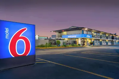 Photo 2 - Motel 6 Jonesboro, AR