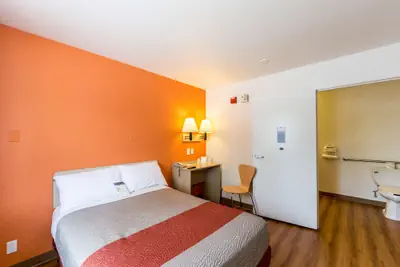 Photo 5 - Motel 6 Klamath Falls, OR