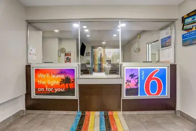 Photo 4 - Motel 6 San Bernardino, CA - South