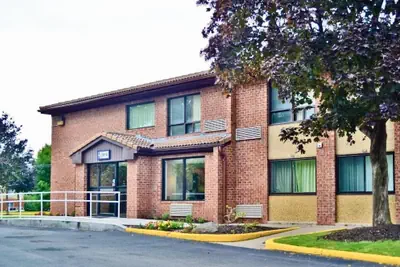 Photo 2 - Motel 6 East Syracuse, NY – Airport