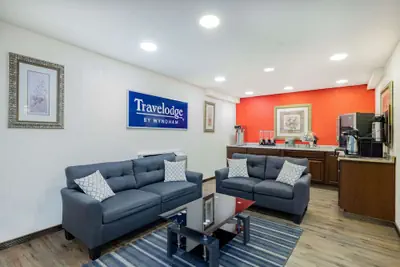 Photo 5 - Travelodge by Wyndham Miles City