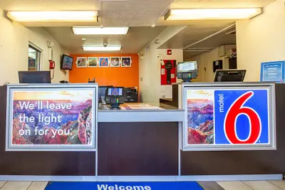 Photo 5 - Motel 6 Mesa North