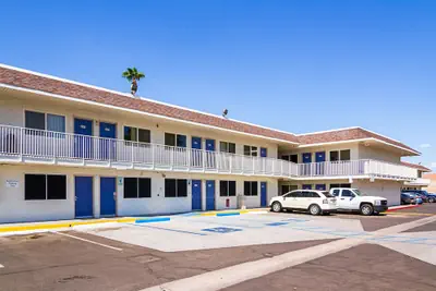 Photo 2 - Motel 6 Mesa North