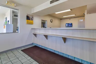 Photo 3 - Motel 6 Tucumcari, NM
