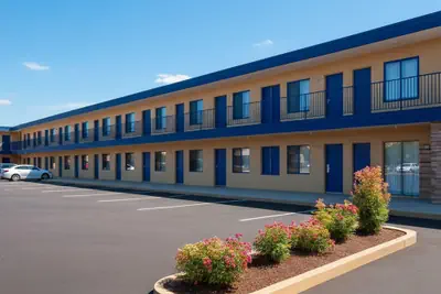 Photo 2 - Days Inn by Wyndham Rock Springs I-80/Green River