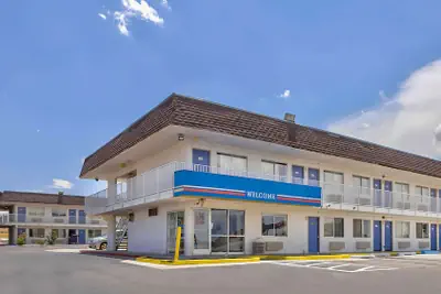 Photo 2 - Motel 6 Santa Rosa, NM