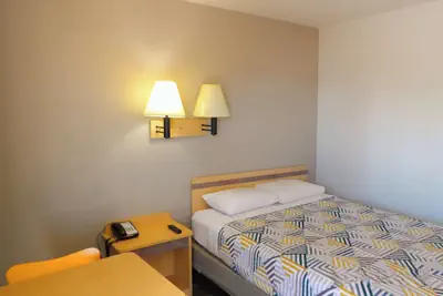 Photo 4 - Motel 6 Ontario, OR