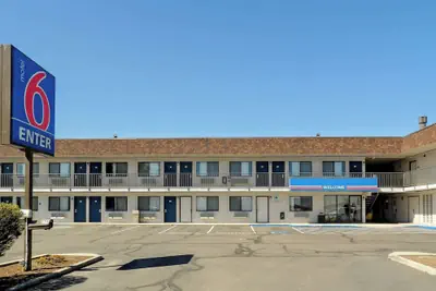 Photo 2 - Motel 6 Ontario, OR