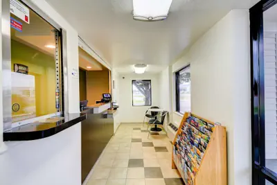 Photo 2 - Studio 6 Midwest City, OK - Oklahoma City