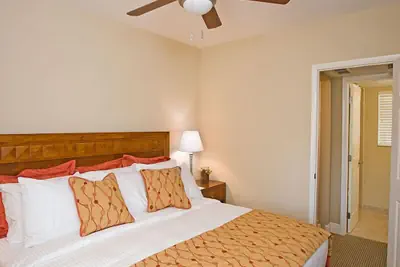 Photo 5 - Sun Harbour Boutique Hotel