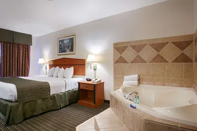Photo 5 - Best Western J. C. Inn