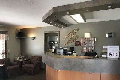 Photo 3 - Snowshoe Motel