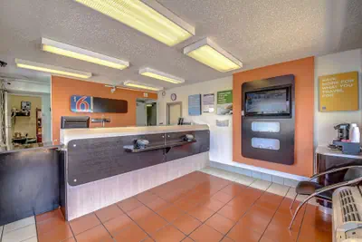 Photo 4 - Motel 6 San Antonio, TX - Fort Sam Houston