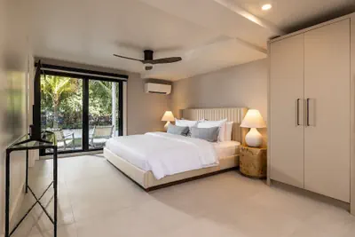 Photo 4 - Pines & Palms Resort