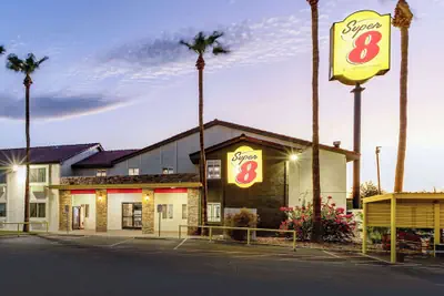 Photo 2 - Super 8 by Wyndham Goodyear/Phoenix Area