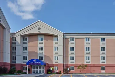 Photo 2 - Candlewood Suites - Syracuse Airport by IHG