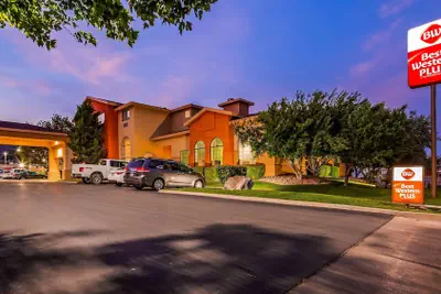 Photo 2 - Best Western Plus Wendover Inn
