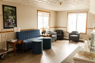 Photo 3 - Travelodge by Wyndham Escanaba