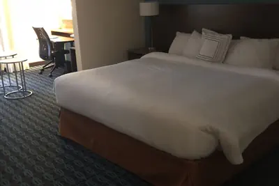 Photo 5 - Fairfield by Marriott Kalamazoo West