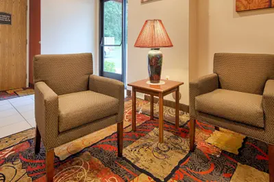 Photo 5 - Best Western Plaza Hotel Saugatuck