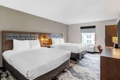 Photo 5 - Best Western Plus Bourbonnais Hotel & Suites