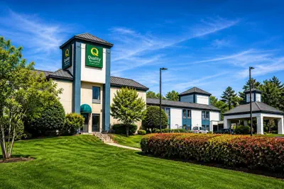 Photo 2 - Quality Inn & Suites Clemmons I-40