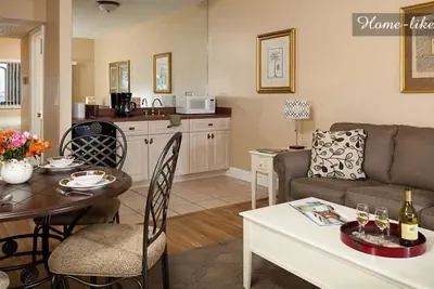 Photo 4 - St Francis Inn
