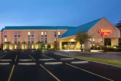 Photo 2 - Hampton Inn Slidell