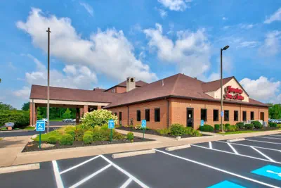 Photo 2 - Hampton Inn & Suites Cleveland-Airport/Middleburg Heights