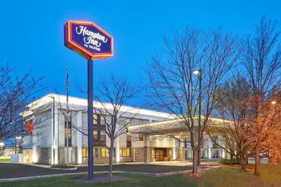 Photo 2 - Hampton Inn Lafayette