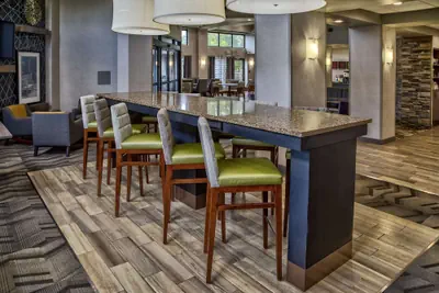 Photo 4 - Hampton Inn & Suites Memphis-Wolfchase Galleria