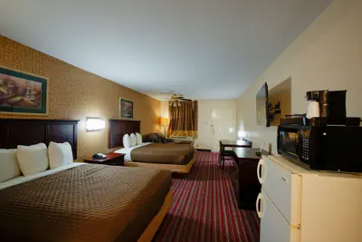 Photo 4 - Brentwood Inn & Suites
