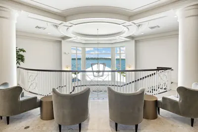 Photo 4 - The Woodmark Hotel & Still Spa on Lake Washington