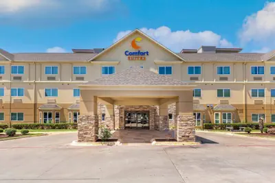 Photo 2 - Comfort Suites North Dallas