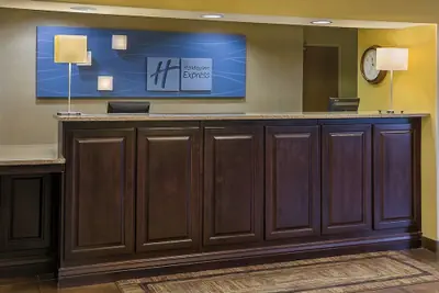 Photo 3 - Holiday Inn Express & Suites Sandy - South Salt Lake City by IHG