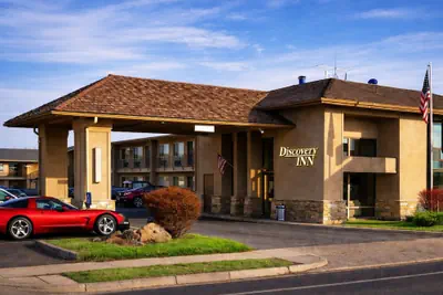 Photo 2 - Discovery Inn