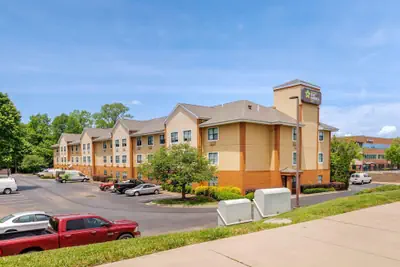 Photo 2 - Extended Stay America Select Suites - Charlotte - University Place