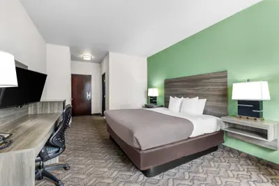 Photo 2 - Quality Inn & Suites Salt Lake City Airport West