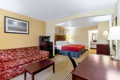 Photo 4 - Quality Inn & Suites Dickson