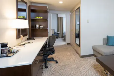 Photo 5 - Doubletree by Hilton Pleasant Prairie Kenosha