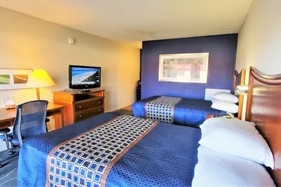 Photo 2 - Economy 7 Inn