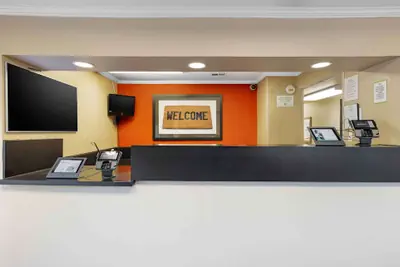 Photo 4 - Extended Stay America Suites San Diego Fashion Valley