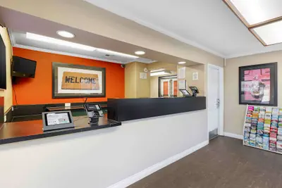 Photo 3 - Extended Stay America Suites San Diego Fashion Valley
