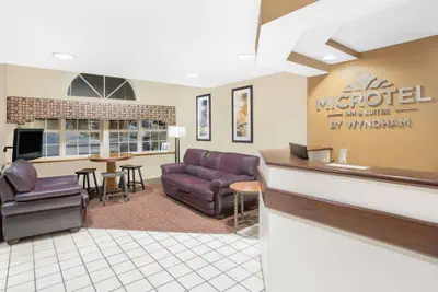 Photo 3 - Microtel Inn by Wyndham Franklin