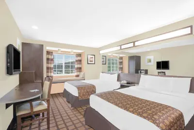 Photo 2 - Microtel Inn by Wyndham Franklin