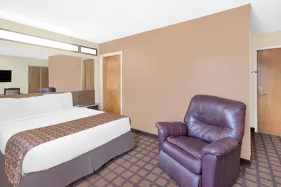 Photo 4 - Microtel Inn by Wyndham Franklin