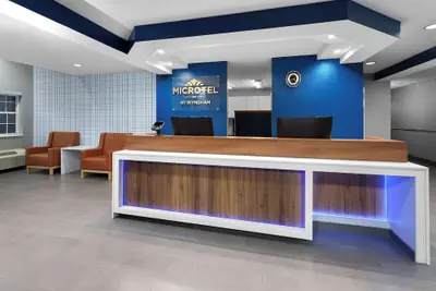 Photo 3 - Microtel Inn by Wyndham Janesville